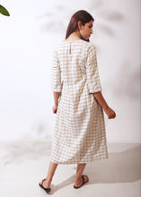 Load image into Gallery viewer, Side Pleated Dress