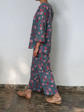 Load image into Gallery viewer, Lagoon Vines Tunic Set
