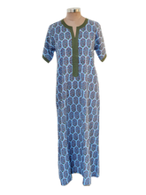 Load image into Gallery viewer, Stitch Front Nightgown
