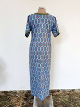 Load image into Gallery viewer, Stitch Front Nightgown

