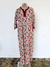 Load image into Gallery viewer, Popover Nightgown
