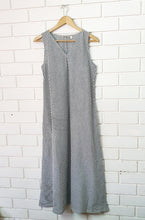 Load image into Gallery viewer, Ria Dress
