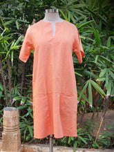 Load image into Gallery viewer, Smile Pocket Dress
