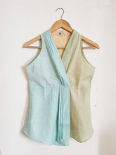 Load image into Gallery viewer, Sleeveless Striped Top
