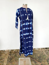 Load image into Gallery viewer, Tricut Kurta

