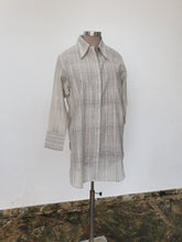 Load image into Gallery viewer, Hi Lo Tunic
