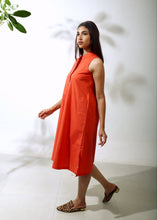 Load image into Gallery viewer, Front Pleat Dress
