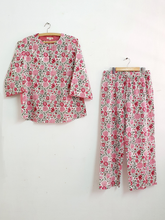 Load image into Gallery viewer, Tunic PJ Set
