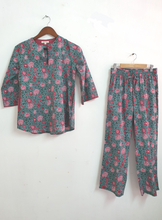 Load image into Gallery viewer, Lagoon Vines Tunic Set
