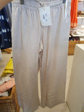 Load image into Gallery viewer, Khaadi Elastic Waist Pant
