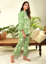 Load image into Gallery viewer, Palm Print PJ Set
