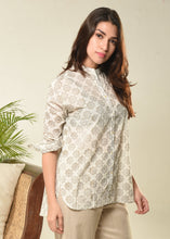 Load image into Gallery viewer, BD Tunic
