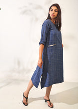 Load image into Gallery viewer, Indigo Slub Dress

