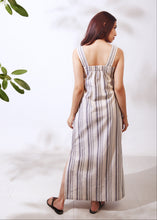 Load image into Gallery viewer, Column Dress

