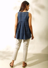 Load image into Gallery viewer, Indigo Slub Top
